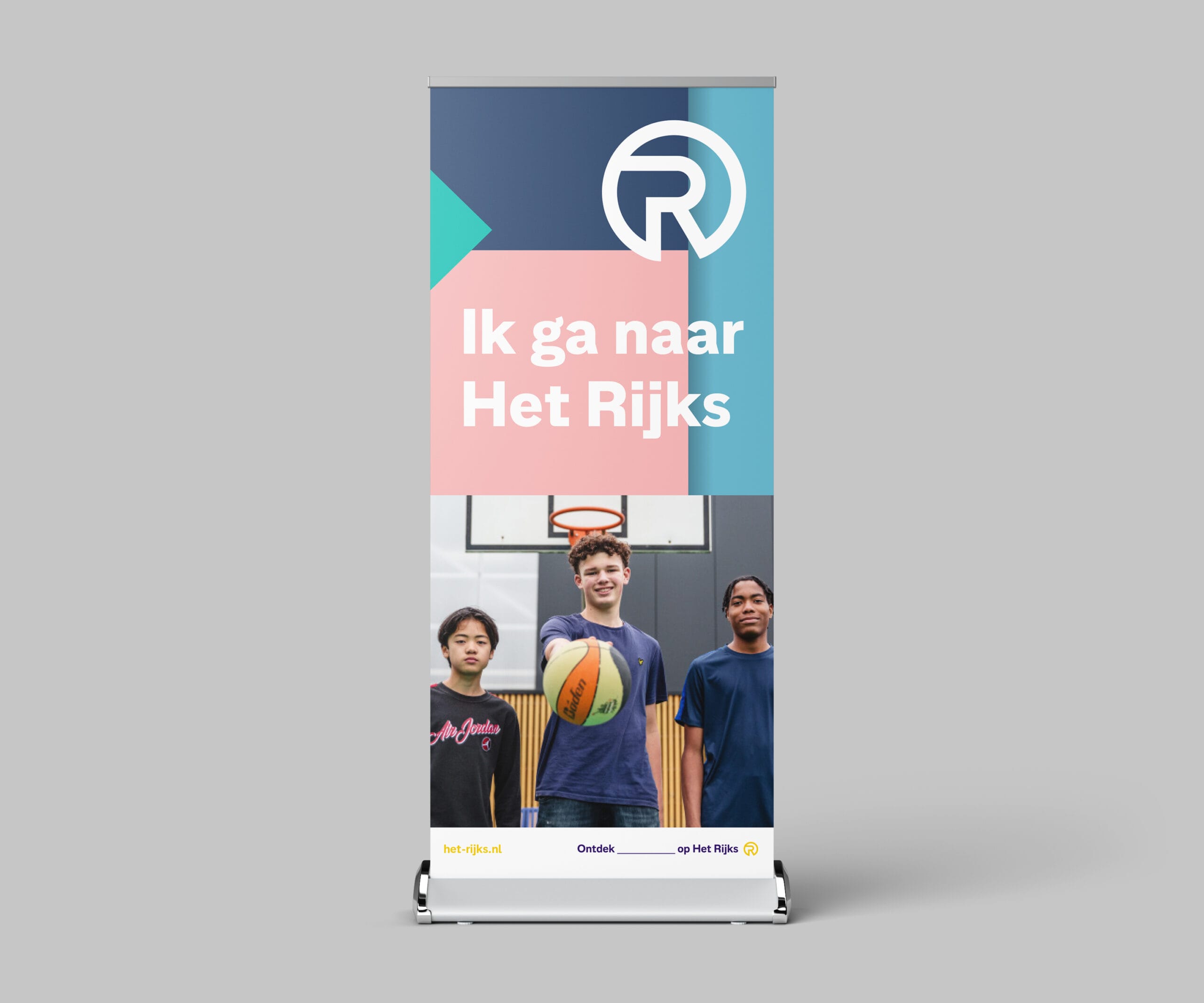 8084 Roll up small scaled